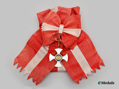 italy,_kingdom._an_order_of_the_crown,_grand_cross,_by_alberti&_g_milano,_c.1900_l22_mnc2259_695