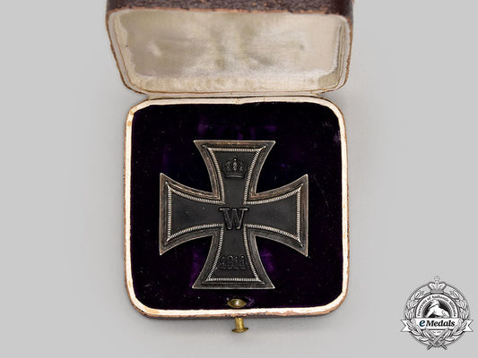 germany,_imperial._a1914_iron_cross_i_class,_with_case_l22_mnc2320_073