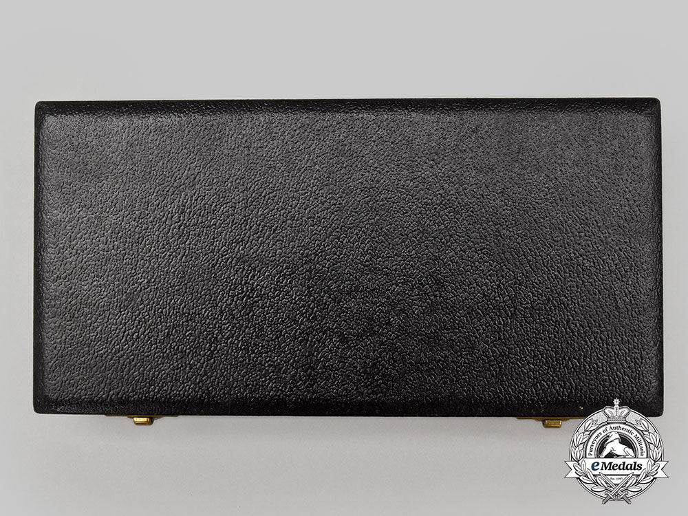 united_kingdom._an_order_of_st._john,_knight_of_grace_set,_in_case_l22_mnc2377_199