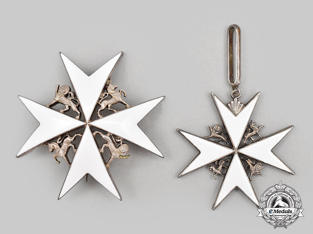 united_kingdom._an_order_of_st._john,_knight_of_grace_set,_in_case_l22_mnc2382_190