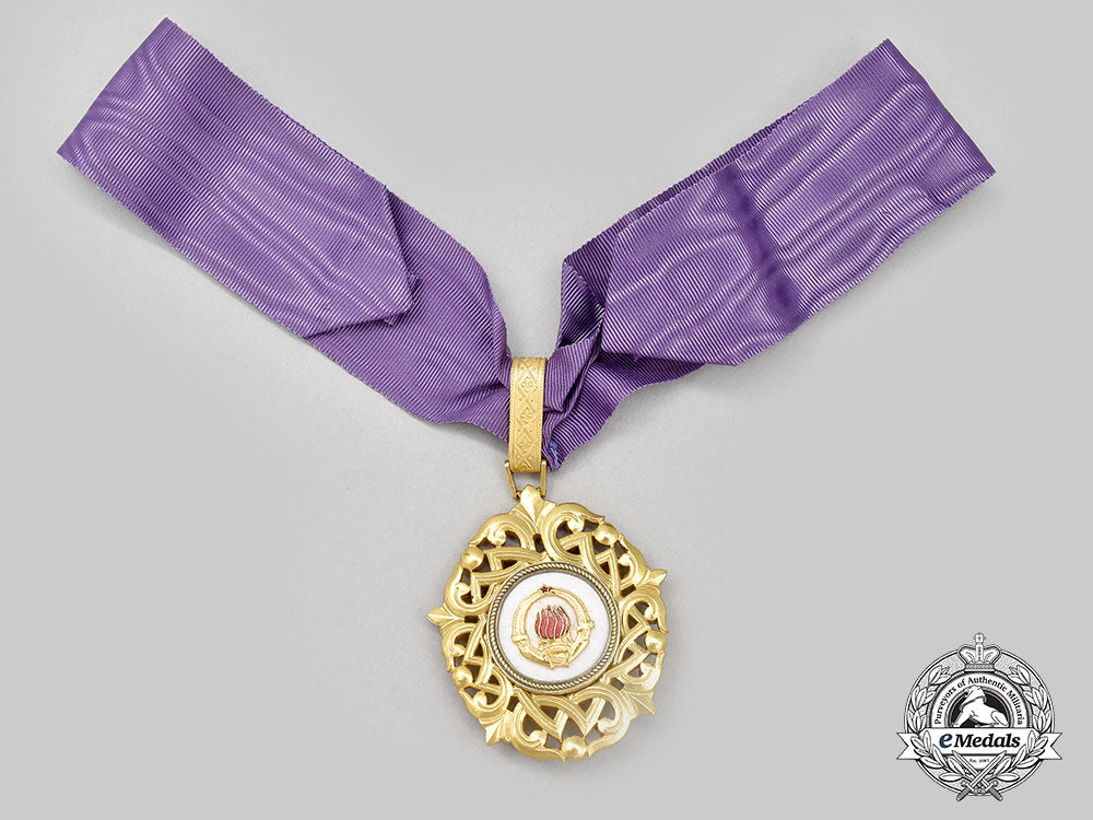 yugoslavia,_socialist_federal_republic._an_order_of_the_grand_star_of_yugoslavia,_iii_class_with_rubies_l22_mnc2522_277