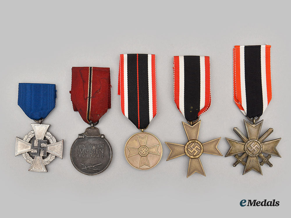 germany,_wehrmacht._a_mixed_lot_of_decorations_l22_mnc2545_824