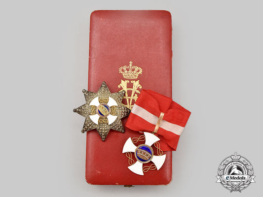italy,_kingdom._an_order_of_the_italian_crown,_grand_officer,_by_raviolo_e._gardino,_c.1910_l22_mnc2551_294