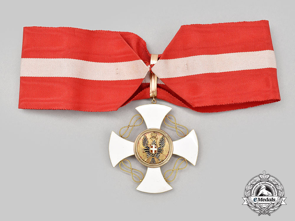 italy,_kingdom._an_order_of_the_italian_crown,_grand_officer,_by_raviolo_e._gardino,_c.1910_l22_mnc2555_296
