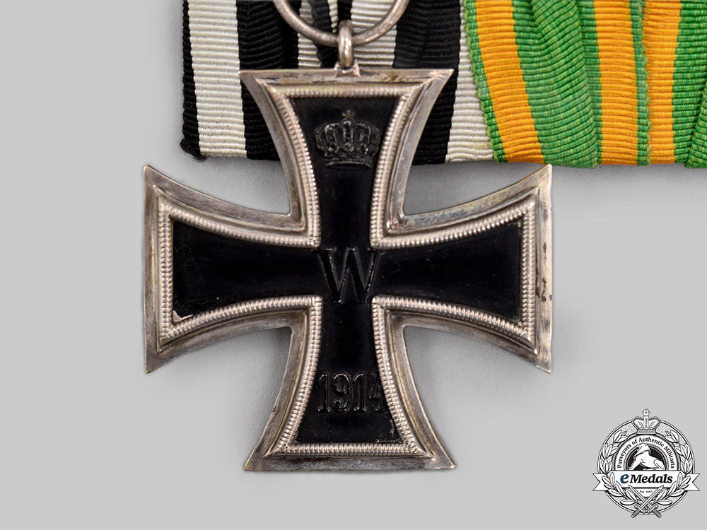 germany,_imperial._a_medal_bar_for_first_world_war_service_l22_mnc2568_026