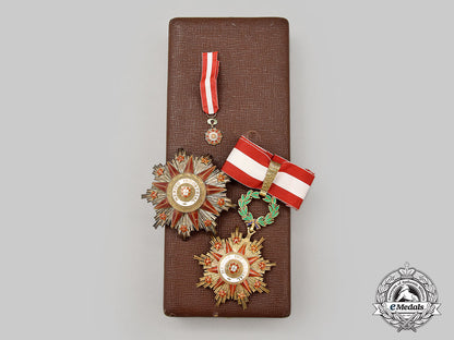 portugal,_republic._an_order_of_agricultural_and_industrial_merit,_grand_officer,_by_frederico_da_costa,_c.1930_l22_mnc2568_307