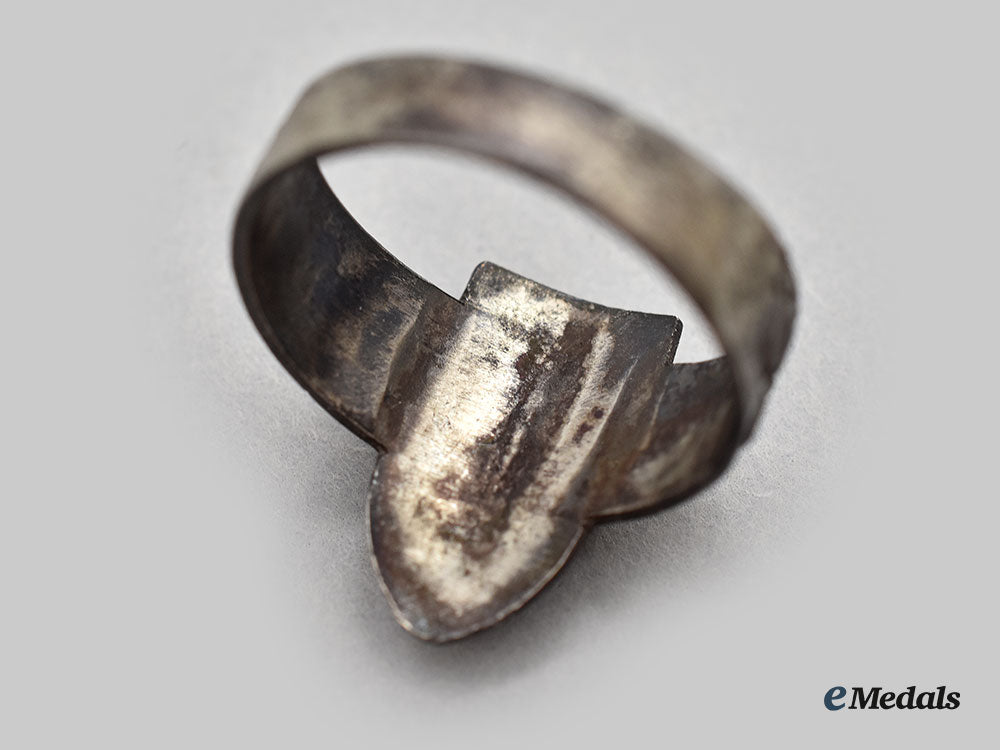 germany,_imperial;_austria,_empire._three_first_war_patriotic_rings_l22_mnc2568a_687_1