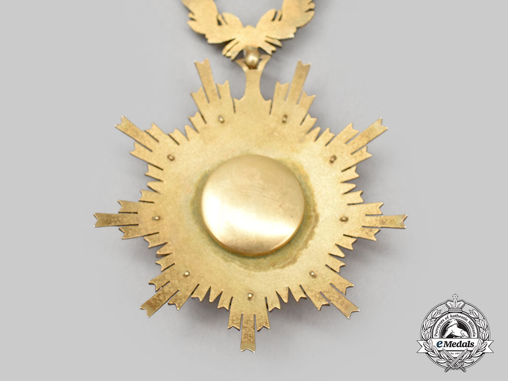 portugal,_republic._an_order_of_agricultural_and_industrial_merit,_grand_officer,_by_frederico_da_costa,_c.1930_l22_mnc2576_312