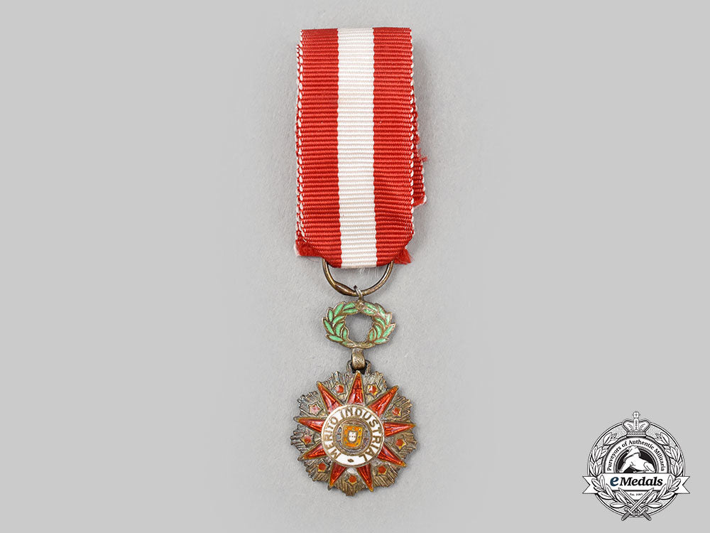portugal,_republic._an_order_of_agricultural_and_industrial_merit,_grand_officer,_by_frederico_da_costa,_c.1930_l22_mnc2583_317