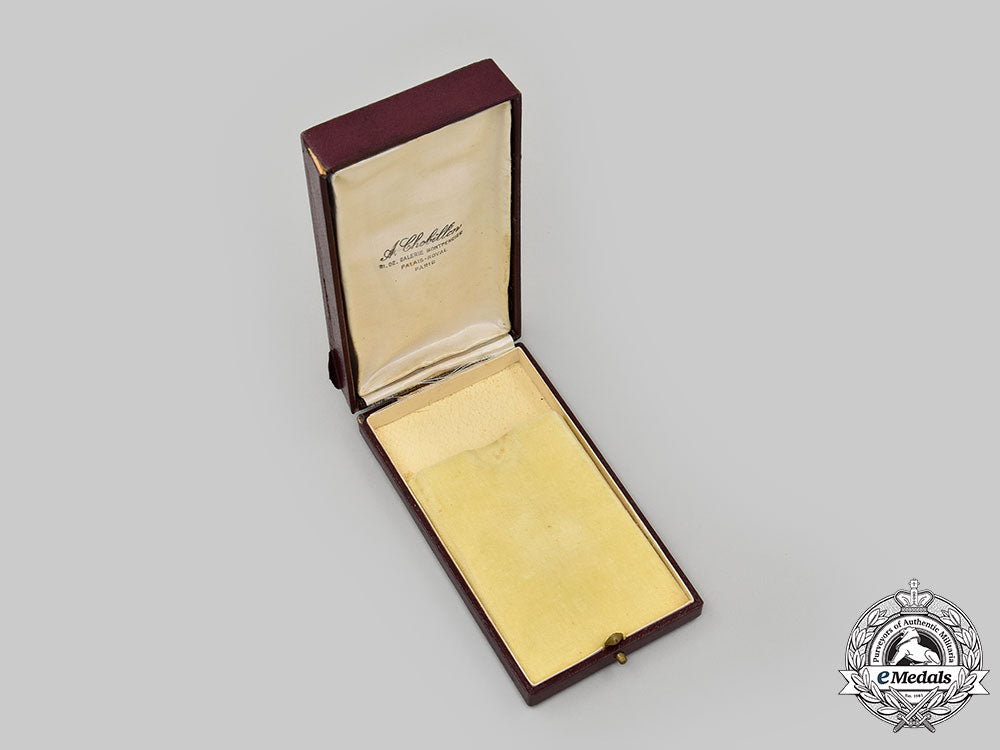 thailand,_kingdom._two_medal_cases_l22_mnc2609_315_1