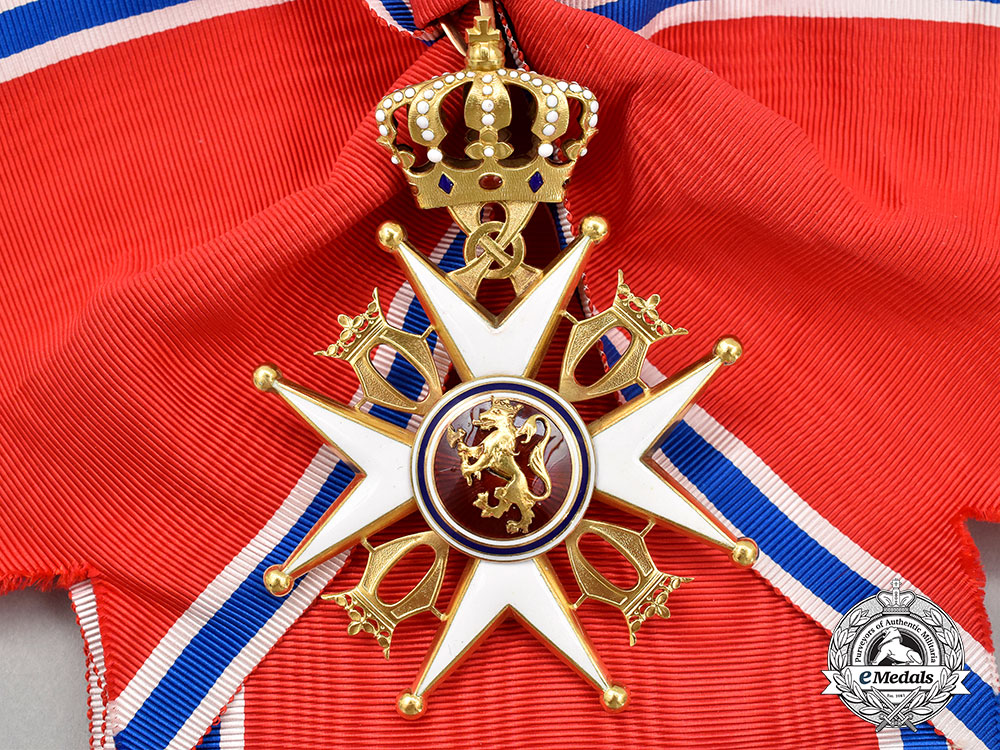 norway,_kingdom._an_order_of_st._olav,_grand_cross_set_in_gold,_by_tostrup_l22_mnc2619_336_1