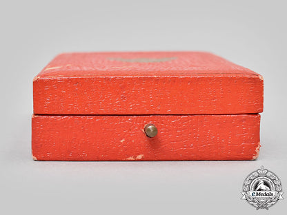 thailand,_kingdom._two_medal_cases_l22_mnc2622_321_1