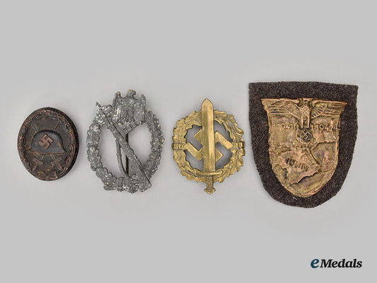 germany,_third_reich._a_mixed_lot_of_badges_l22_mnc2696_887_1