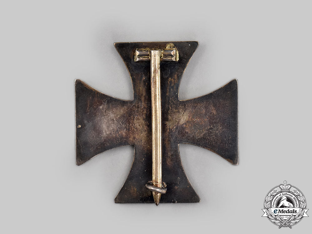 germany,_imperial._a1914_iron_cross_i_class,_with_case_l22_mnc2707_058