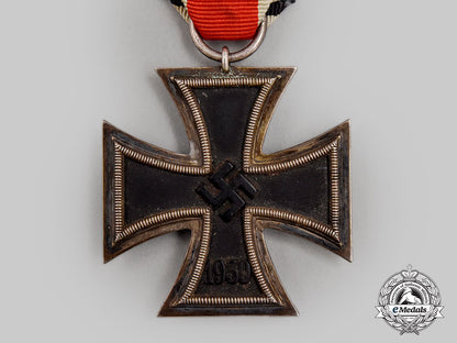 germany,_wehrmacht._a1939_iron_cross_ii_class,_with_award_document,_to_obergefreiter_denk_l22_mnc2804_569