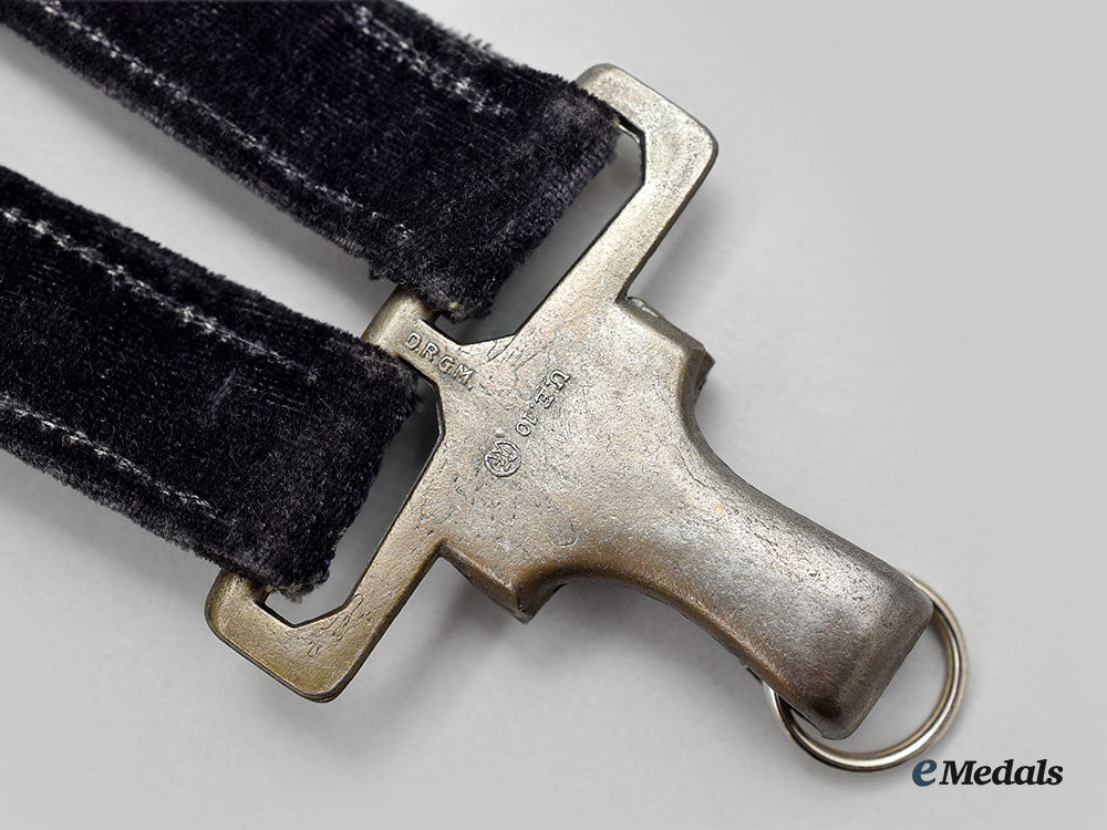 germany,_luftwaffe._an_officer’s_dress_dagger,_with_hanger_l22_mnc2824_729