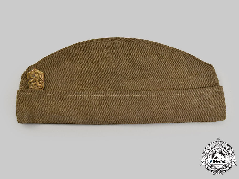 czechoslovakia,_republic,_socialist_republic._a_lot_of_three_czech_army_items_l22_mnc2828_198