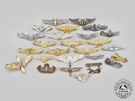 united_states._a_lot_of_twenty-_six_assorted_air_force_wings_and_related_badges_l22_mnc2843_404