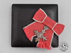 United Kingdom. A Most Excellent Order Of The British Empire, V Class Female Member Badge, Cased