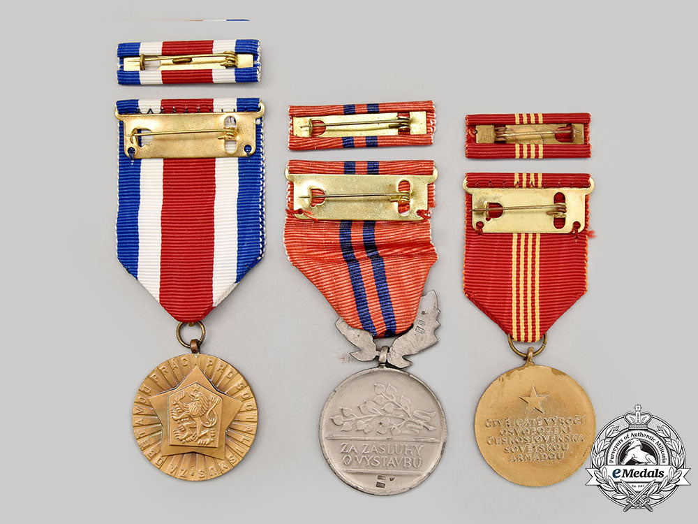 czechoslovakia,_socialist_republic._a_lot_of_three_medals_l22_mnc2853_207_1