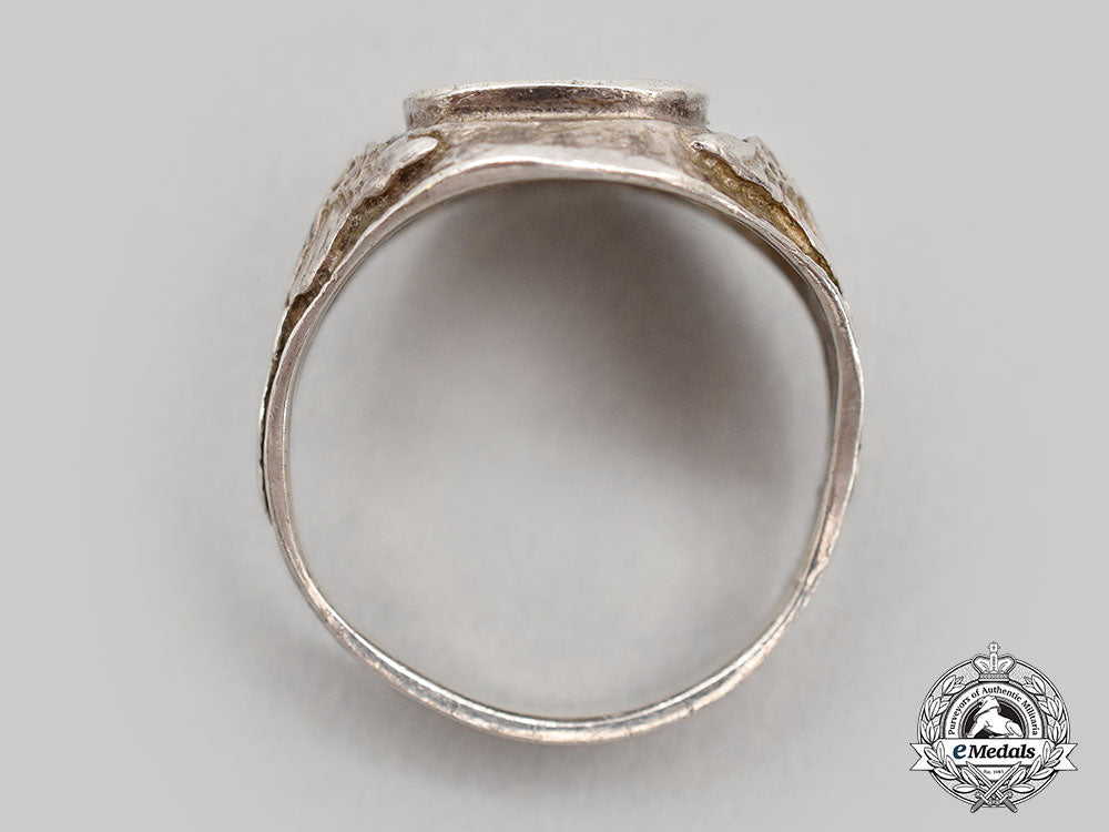 germany,_ss._a_waffen-_ss_member’s_ring,_privately_purchased_example_l22_mnc2913_514
