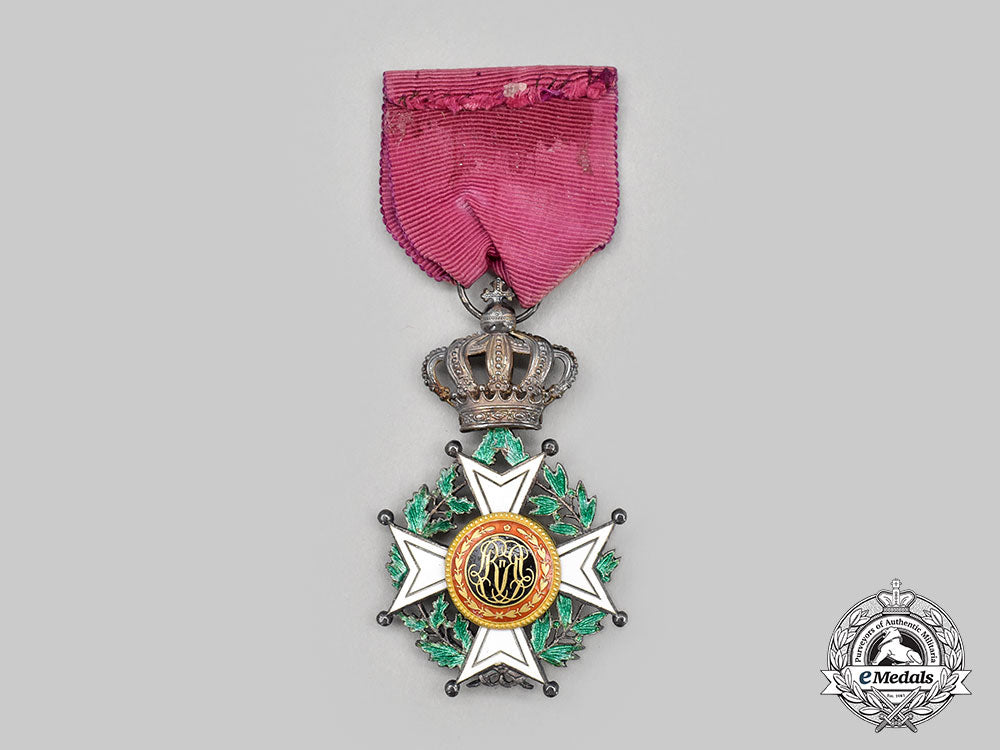 belgium,_kingdom._an_order_of_leopold_i,_v_class_knight,_civil_division,_cased_l22_mnc2984_542