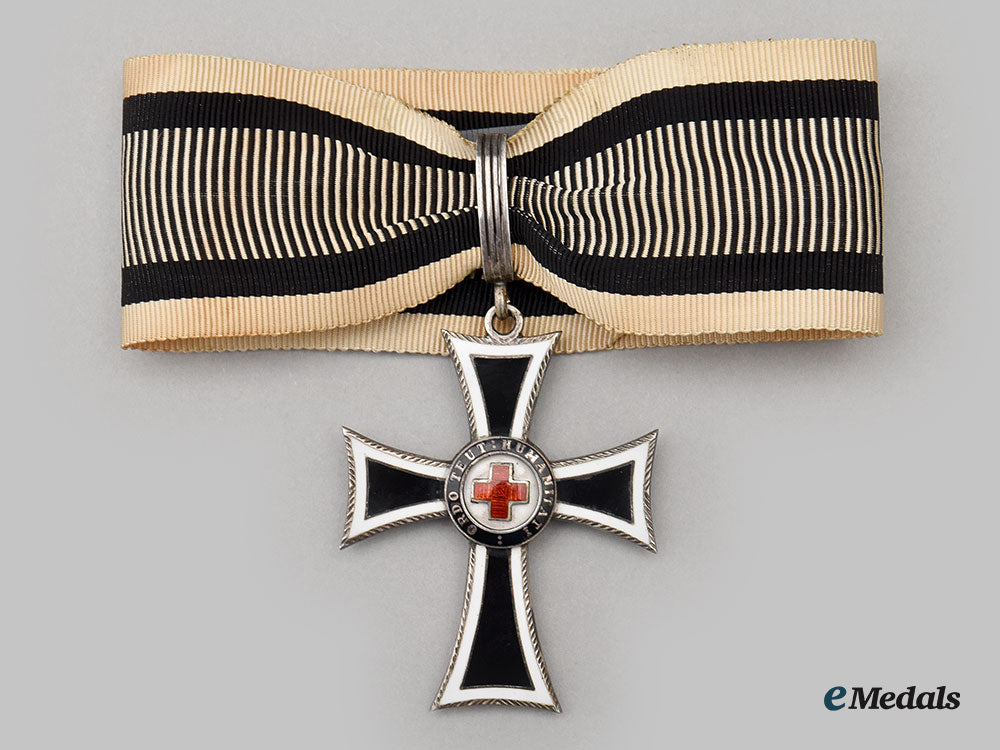austria,_empire._a_marian_neck_cross_of_the_german_knight’s_order,_c.1910_l22_mnc2985_044