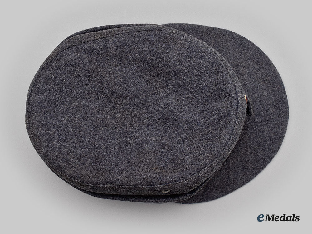 germany,_hj._a_flakhelfer’s_field_cap_l22_mnc2992_709