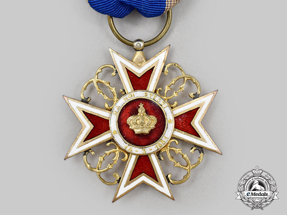 romania,_kingdom._an_italian-_made_order_of_the_crown_of_romania,_iv_class_officer,_civil_division,_l22_mnc3010_564