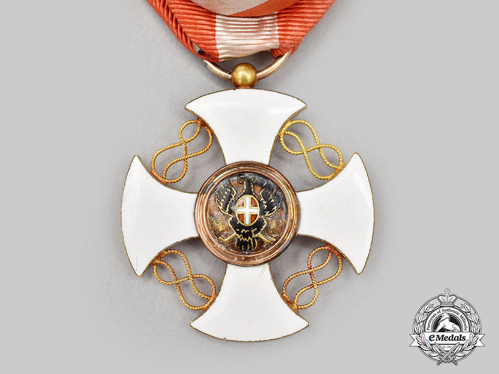 italy,_kingdom._an_order_of_the_crown_of_italy,_iv_class_officer,_cased_l22_mnc3021_569
