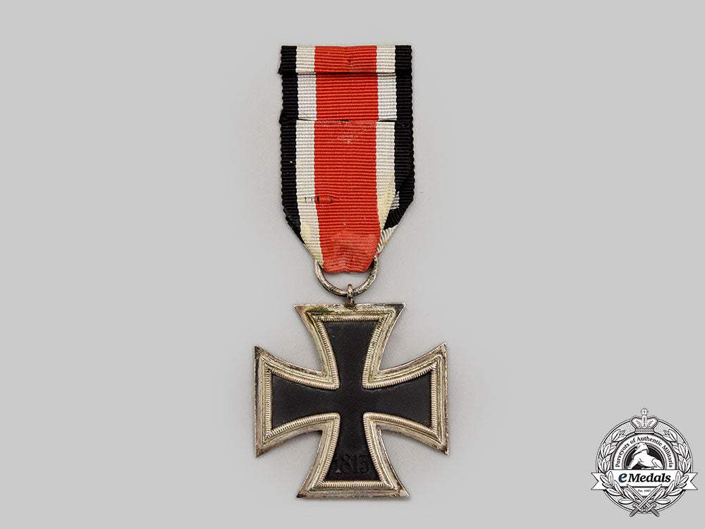 germany,_wehrmacht._a1939_iron_cross_ii_class,_by_wilhelm_deumer_l22_mnc3026_426