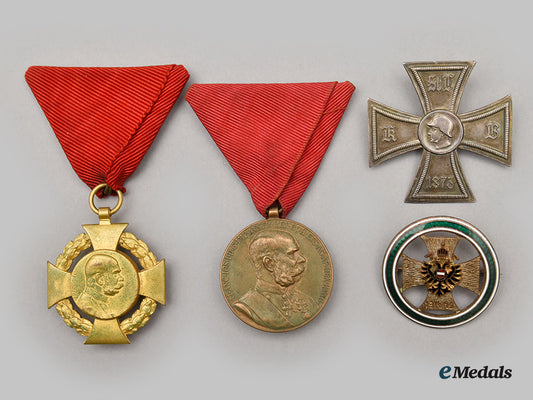 austria,_empire._two_medals_and_two_badges_of_austria_l22_mnc3054_069