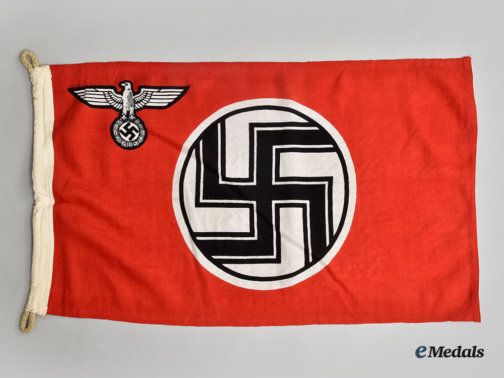 germany,_third_reich._a_small_national_service_flag_l22_mnc3078_373