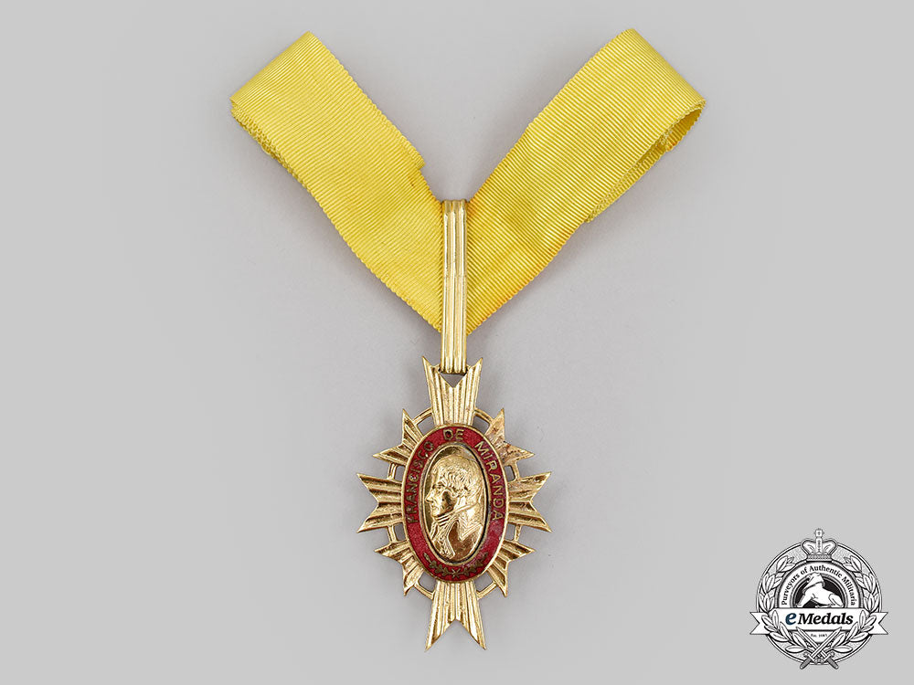 venezuela,_bolivarian_republic._two_orders_of_chivalry_l22_mnc3094_811