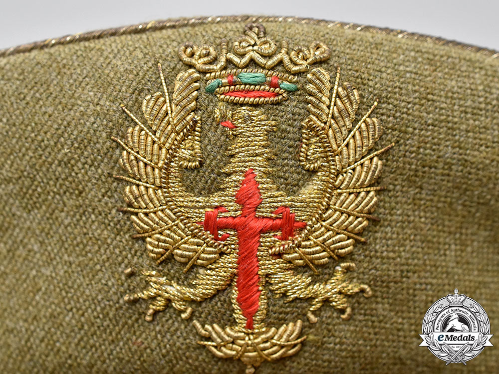 spain,_spanish_state._a_captain_general’s_visor_cap_of_francisco_franco,_by_tusell&_camprodon_l22_mnc3133_518