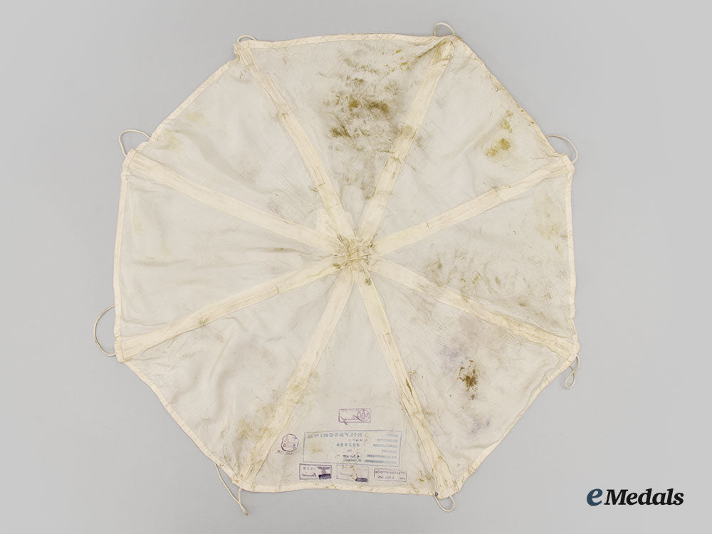 germany,_luftwaffe._a1937_hilfsschirm_supply_parachute_l22_mnc3135_846_1