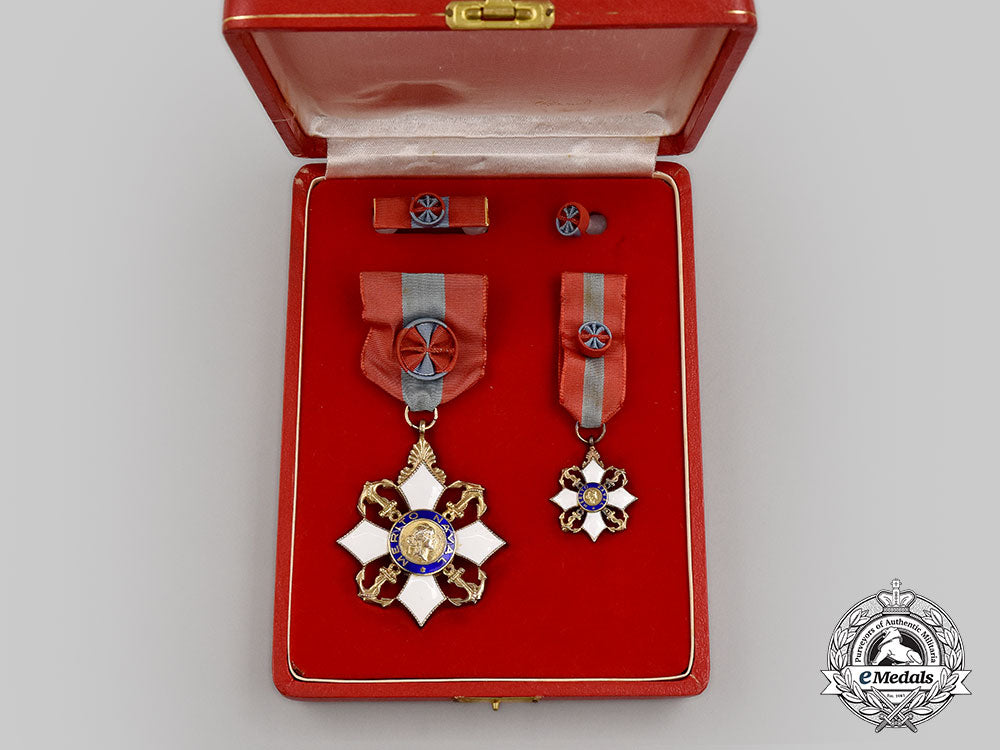 brazil,_federative_republic._two_orders_of_naval_merit_l22_mnc3142_835_1
