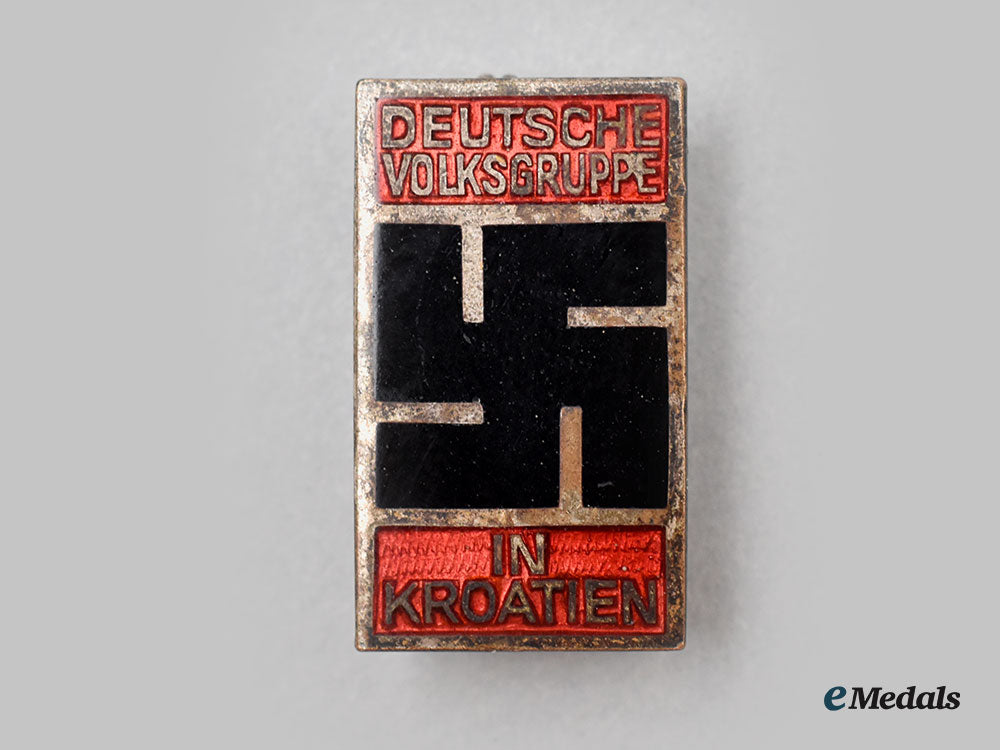 germany,_third_reich._a_german_peoples_group_in_croatia_membership_badge_l22_mnc3151_117_1