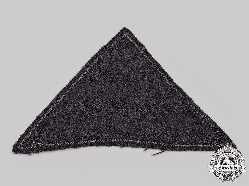 germany,_drk._an_em/_nco’s_sleeve_eagle_l22_mnc3155_495