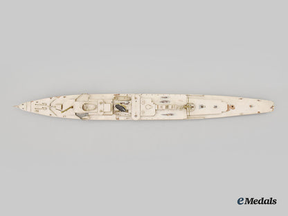 germany,_kriegsmarine._a_wartime_model_of_ah’s_aviso_grille_l22_mnc3156_854_1