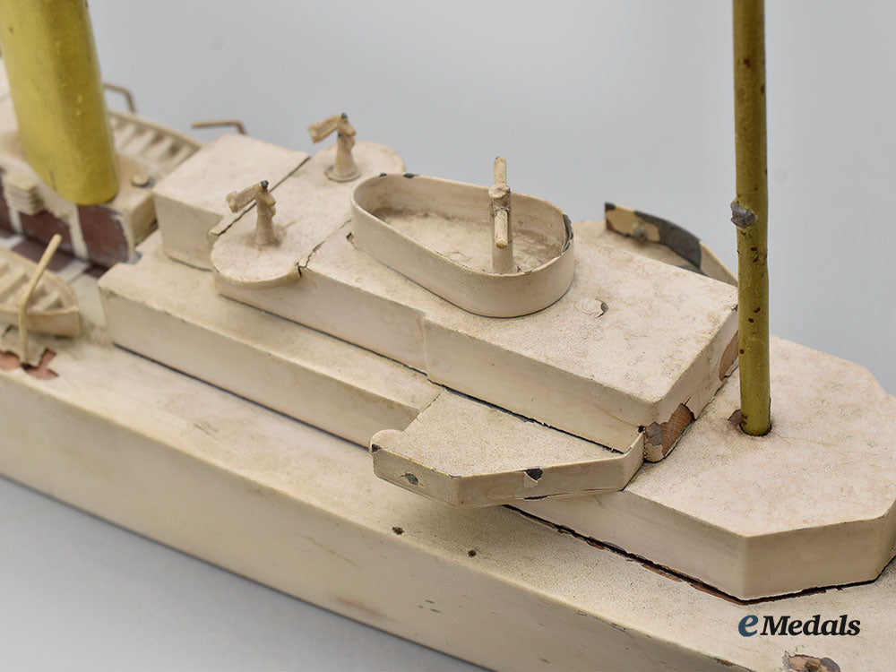 germany,_kriegsmarine._a_wartime_model_of_ah’s_aviso_grille_l22_mnc3158_856_1