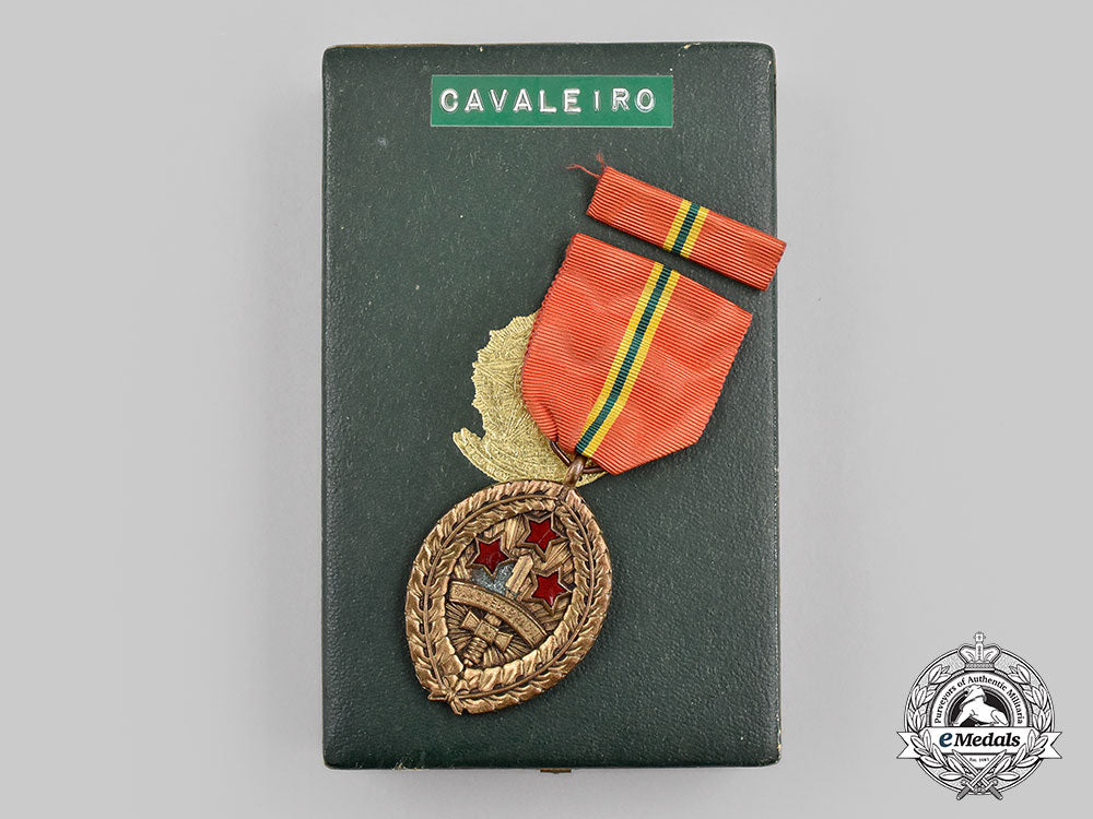 brazil,_federative_republic._three_orders&_decorations_l22_mnc3180_855_1