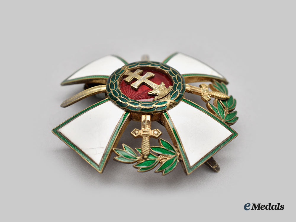 hungary,_regency._an_order_of_merit,_officer_with_swords_and_war_decoration_l22_mnc3205_825_1