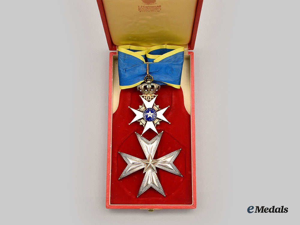 sweden,_kingdom._an_order_of_the_north_star,_i_class_commander_set_in_case,_by_carlman_l22_mnc3221_834_1