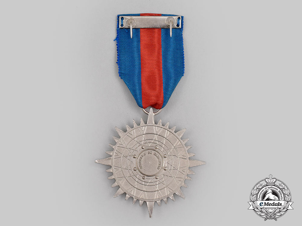 venezuela,_bolivarian_republic._four_orders&_decorations_l22_mnc3222_878_1