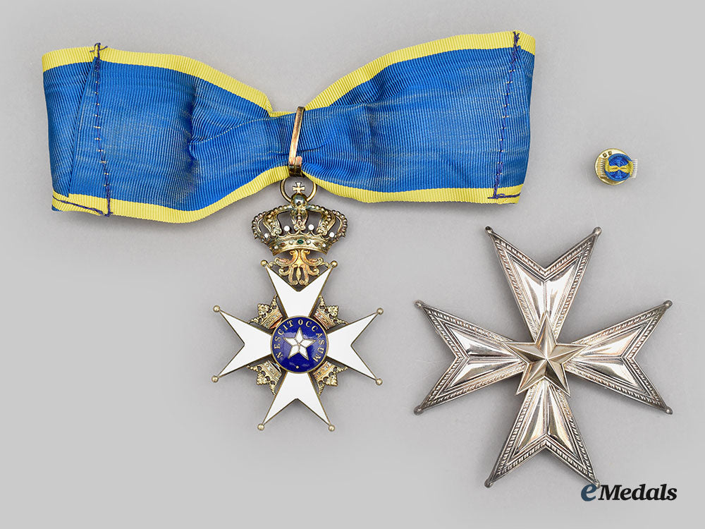 sweden,_kingdom._an_order_of_the_north_star,_i_class_commander_set_in_case,_by_carlman_l22_mnc3223_836_1