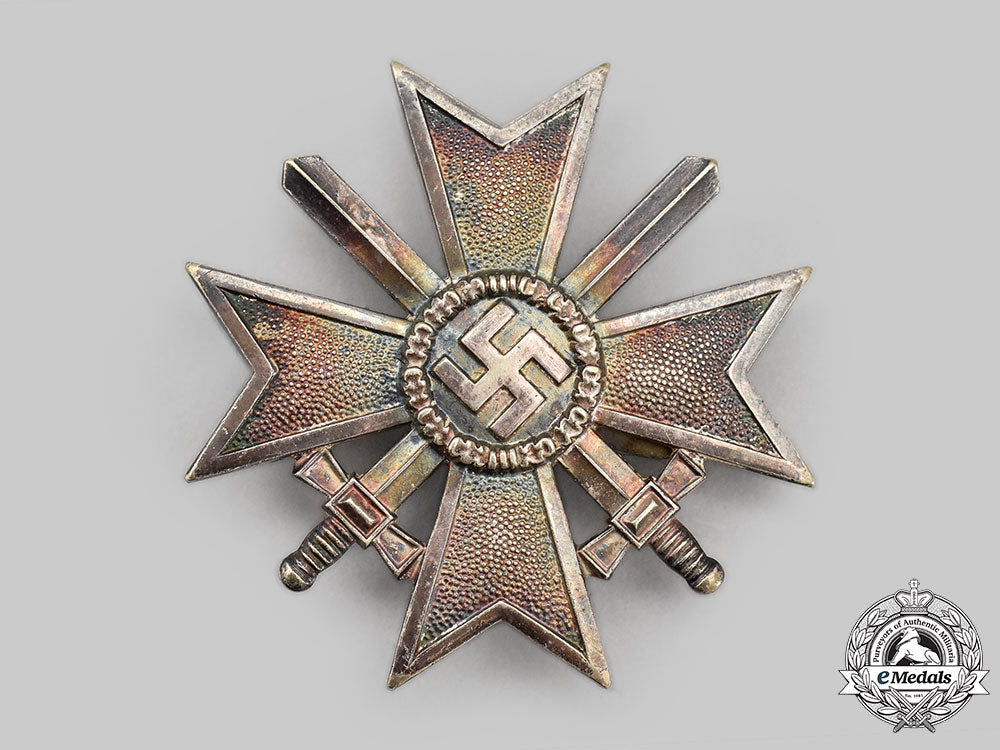 germany,_wehrmacht._a_war_merit_cross_i_class_with_swords_and_case_l22_mnc3279_562_1