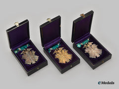 Japan, Empire. A Lot Of Three Orders Of The Golden Kite, Vii Class Silver Badge