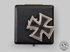 Germany, Wehrmacht. A 1939 Iron Cross I Class, With Case, By B.h. Mayer