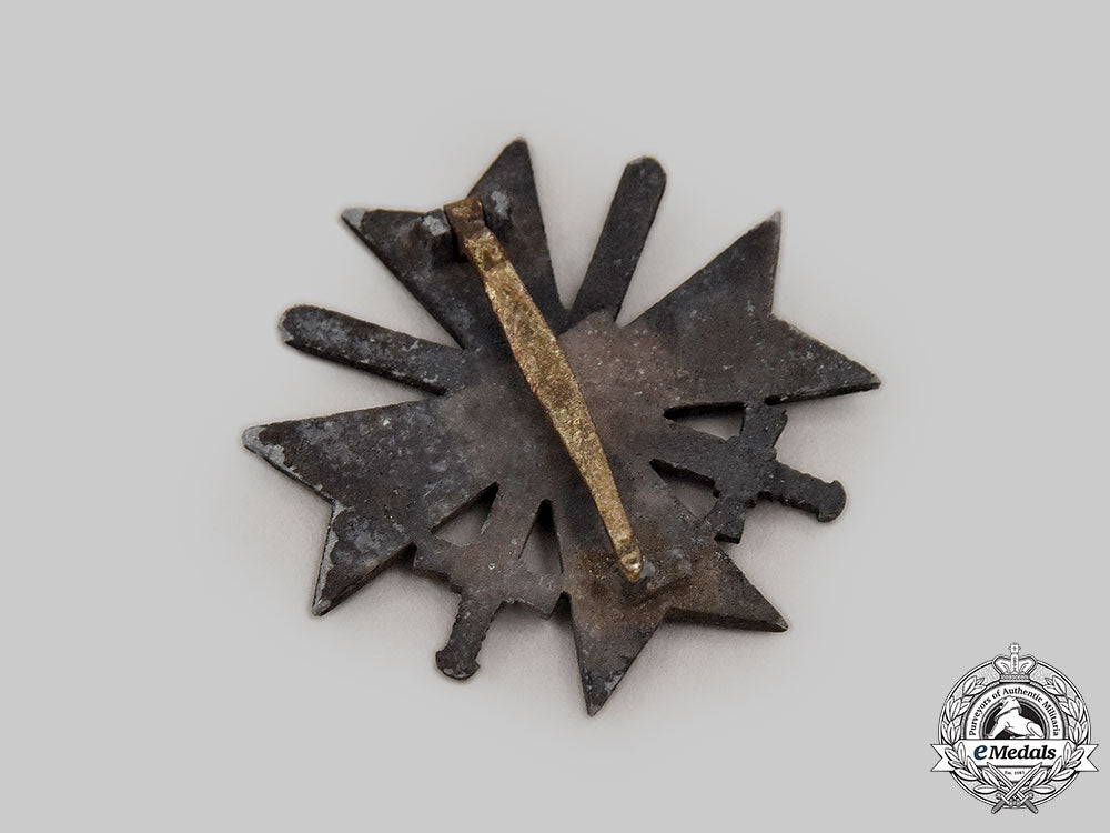 germany,_third_reich._a_pair_of_badges_l22_mnc3329_179